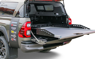 WORKS Pickup Load Floor Extension mounted on an Toyota Hilux 2021
