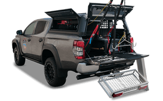 Complete conversion of the loading area of a Mitsubishi L200 for hunters including weapon drawer, gallows and loading area cable winch  