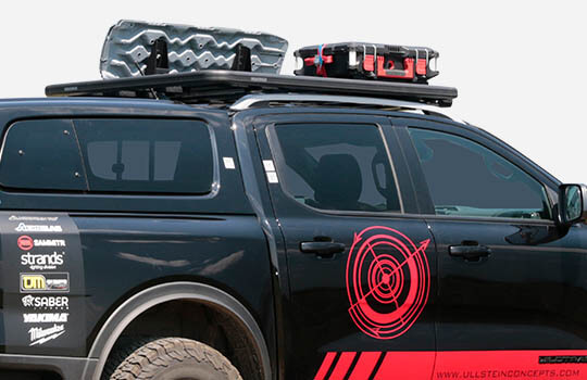 Roof rack and platform Yakima LocknLoad on a Ford Ranger model year 2023