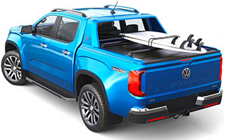 Mountain-Top Cover with Styling Bar in black on a Pickup Truck