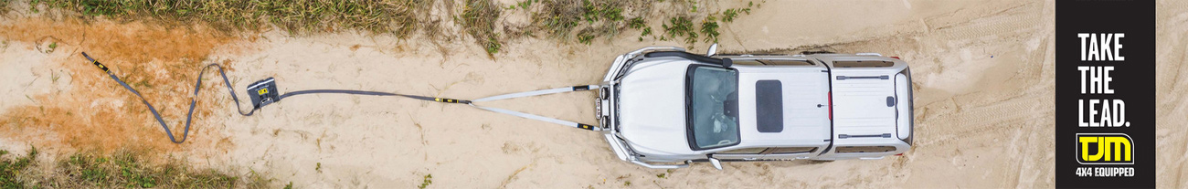 Nissan Navara TJM Seilwinde und Windenbügel Selbstbergung am Strand 