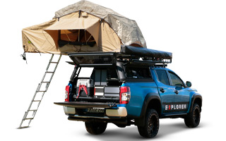 Tenda da tetto Yulara di TJM 4x4 Equipped® su un pick-up Mitsubishi L200