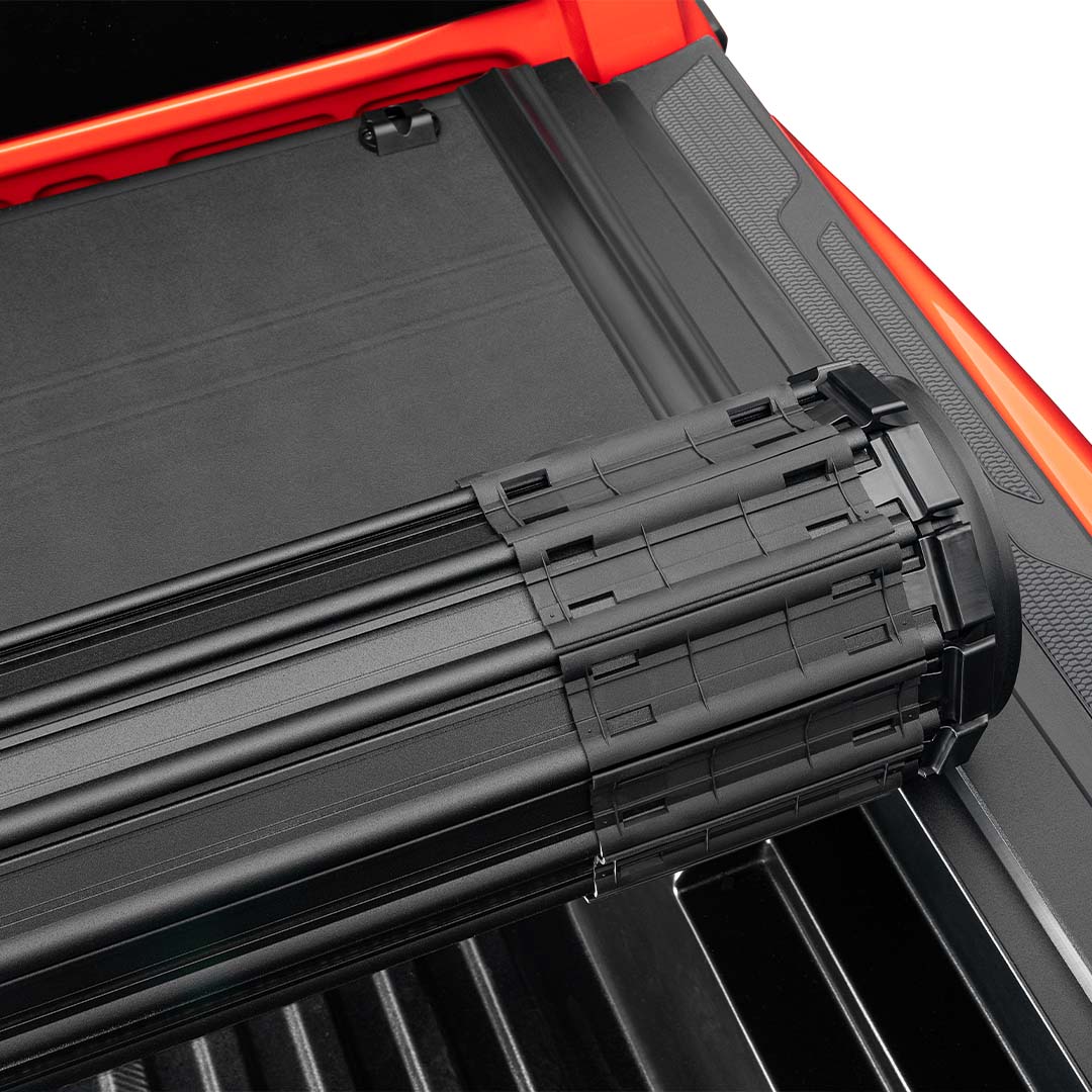 Ford Ranger Raptor mit BAK Revolver X4s Rolltop