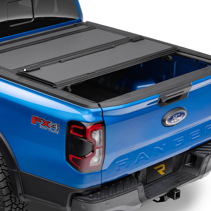 Ford Ranger Wildtrak 2024 Extra Cab mit BAK BakFlip MX4 Klappcover