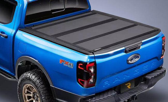 Ford Ranger mit Bakflip MX4 Klappabdeckung