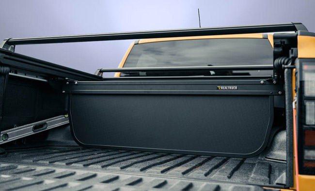 Ford Ranger with Real Truck Bed Divider mounted on the CMS