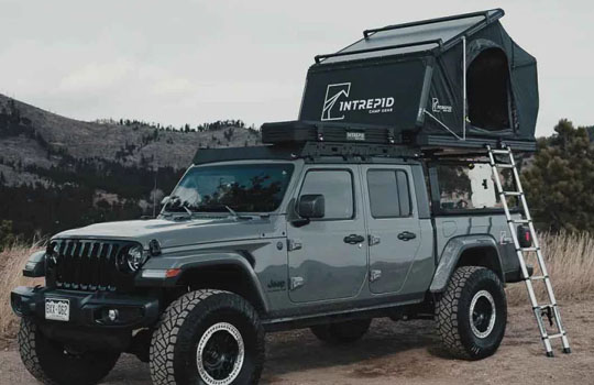 Hartschalen-Dachzelt von Intrepid