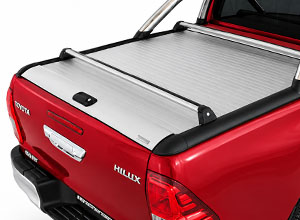 RealTruck (Mountain-Top) Roll Classic Silver Edition: Silver roll cover for Toyota Hilux Travo Double Cab