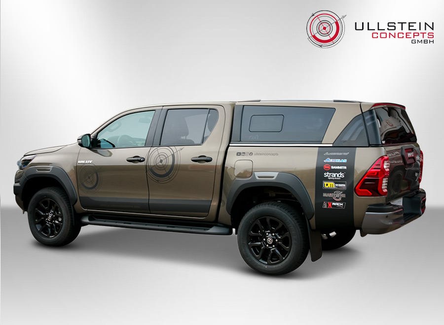 Toyota Hilux Offroad Umbau von Ullstein Concepts mit Sammitr TL1 Hardtop im OEM Farbton 4V8 Avantgarde Bronze